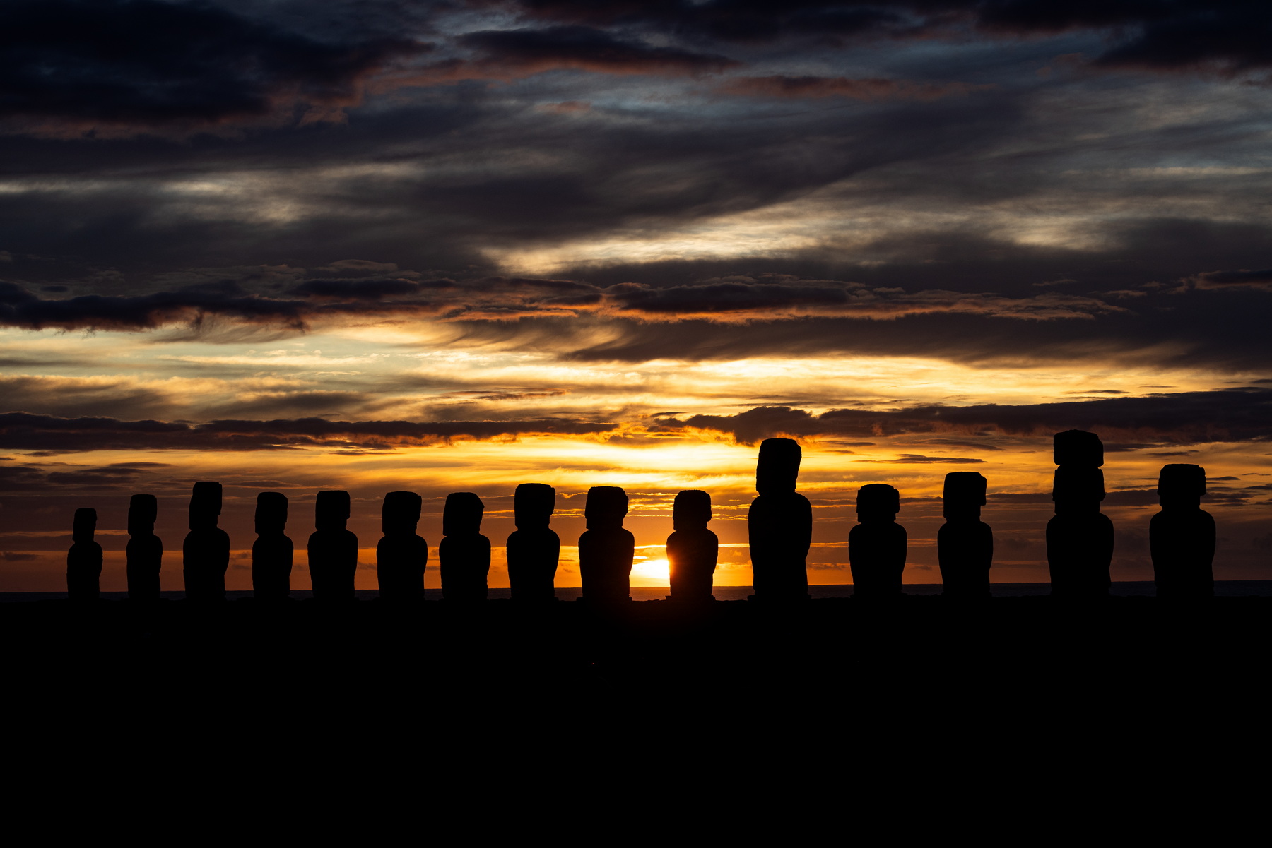 Moai Sunsire